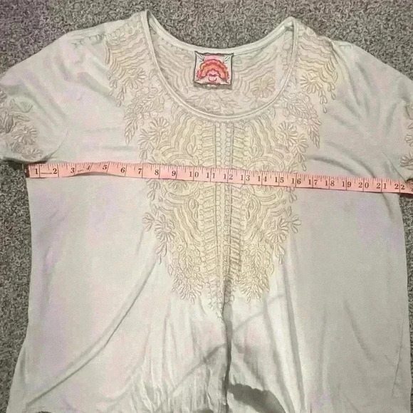 Gorgeous Embroidered Johnny Was Top - Picture 6 of 8